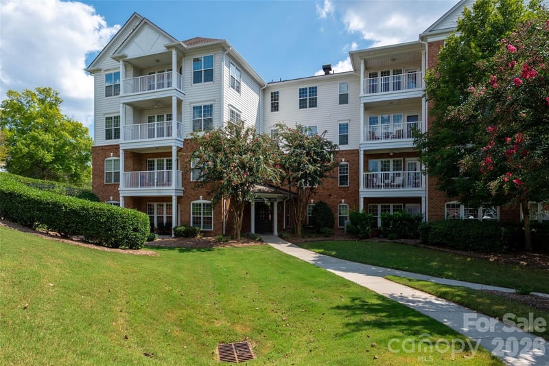 11530 Costigan Lane, Charlotte, NC - 3 beds, 2 baths, 1,388 sqft - $295,000