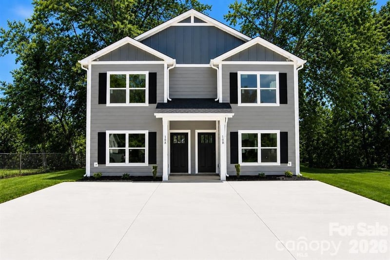 239-241 6th Avenue Drive SW Apt 1, Conover, NC - 6 beds, 1 bath, 2,666 sqft - $440,000