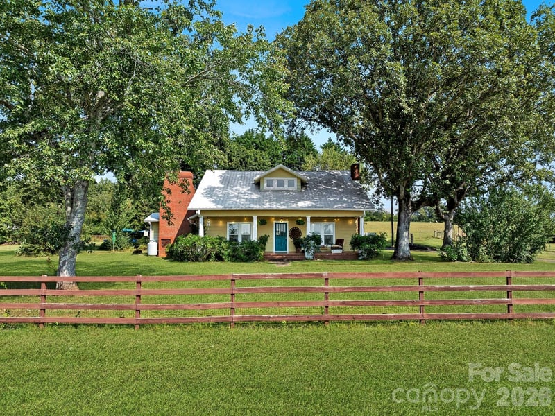 157 J A Hampton Road, Rutherfordton, NC - 4 beds, 3 baths, 2,706 sqft - $869,000