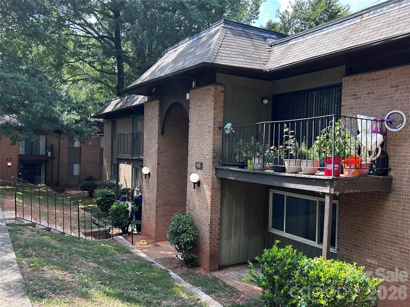 419 Orchard Trace Lane, Charlotte, NC - 3 beds, 2 baths, 997 sqft - $138,900