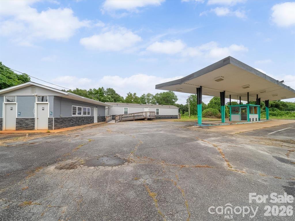 1168 W Main Street, Forest City, NC. property listing photo