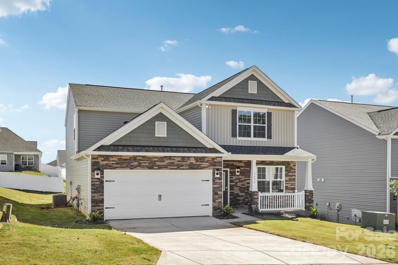 220 Hyder Ridge Road, Asheville, NC - 4 beds, 3.5 baths, 2,565 sqft - $467,090