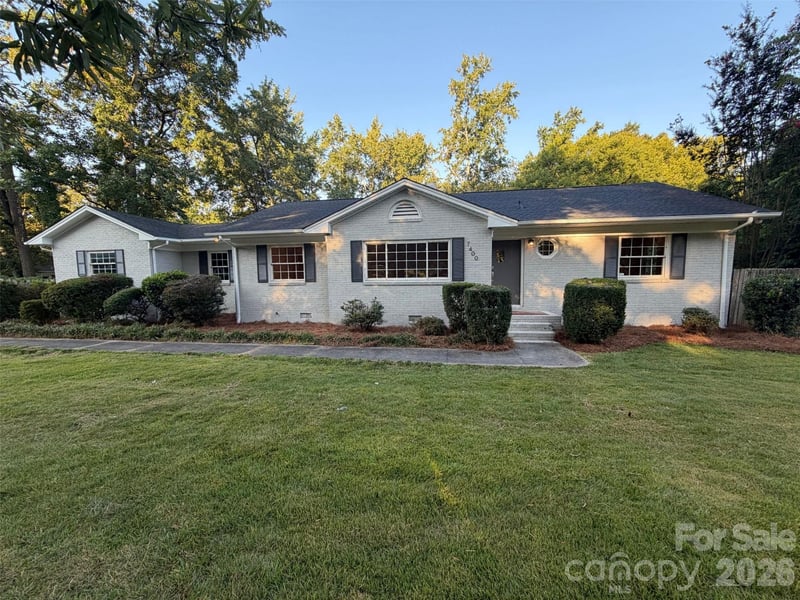 7400 Monroe Road, Charlotte, NC - 3 beds, 2.5 baths, 1,859 sqft - $515,000