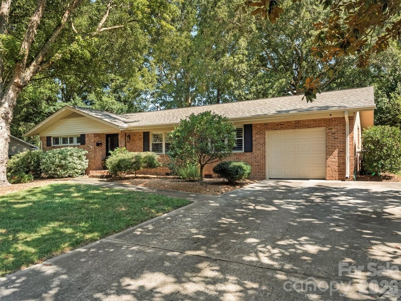 3523 Round Oak Road, Charlotte, NC - 3 beds, 2 baths, 2,170 sqft - $930,000