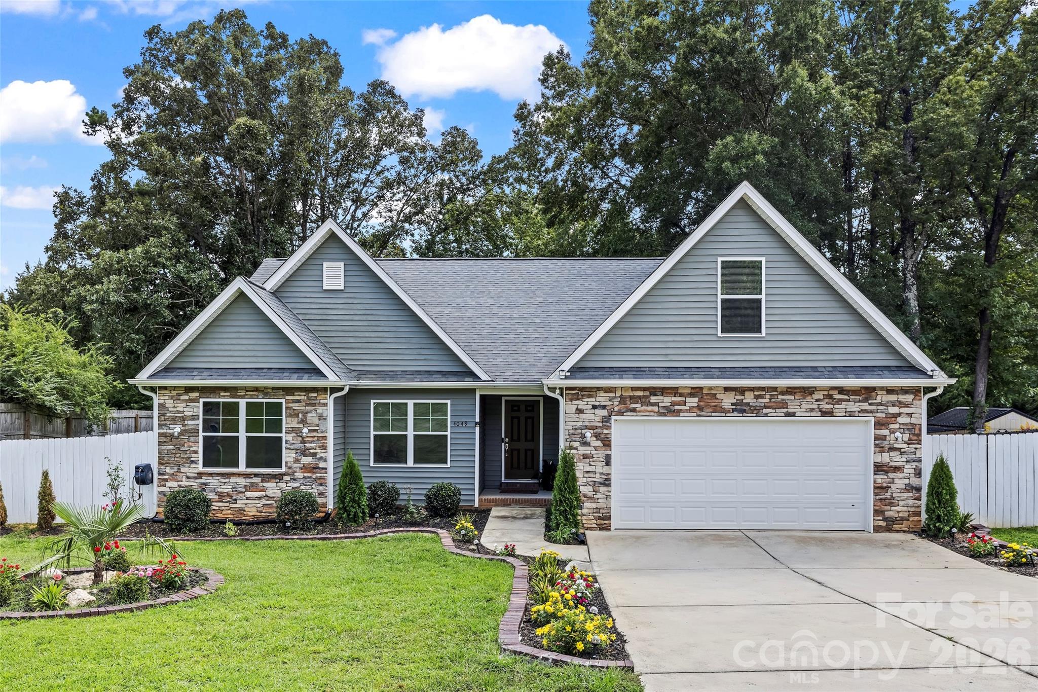 4049 Fincher Road, Matthews, NC. property listing photo