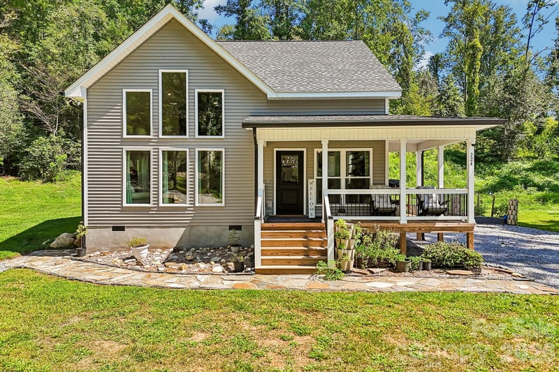 224 & 198 Carpenter Road, Marion, NC - 4 beds, 4 baths, 2,420 sqft - $819,000
