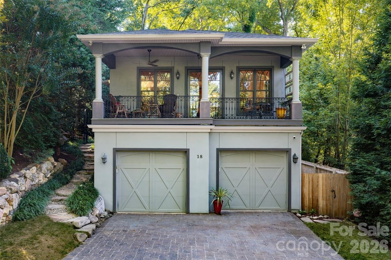 18 Woodlink Road, Asheville, NC - 3 beds, 3 baths, 2,613 sqft - $1,575,000