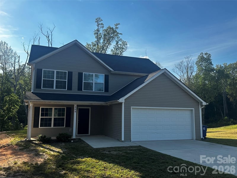 408 S Elm Street, Pageland, SC - 4 beds, 2.5 baths, 1,695 sqft - $299,888