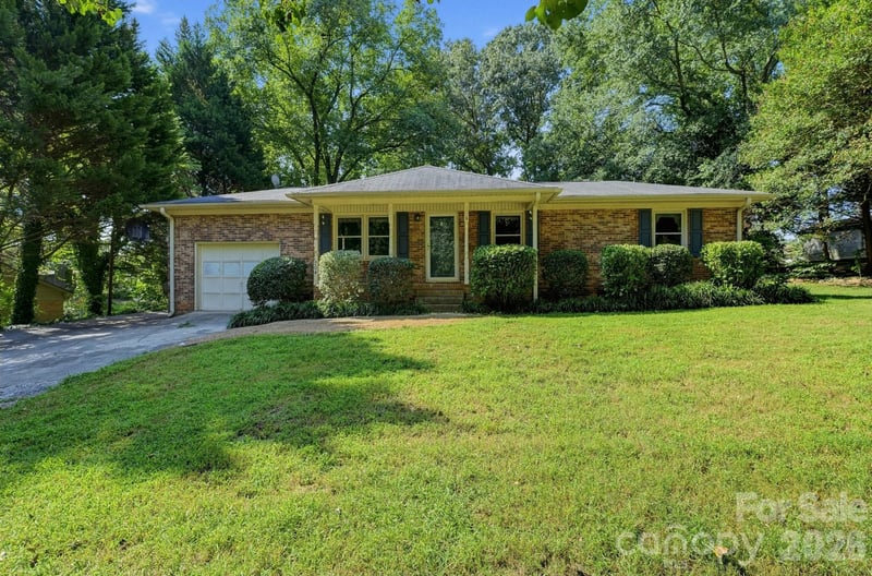 204 Redding Road, Stanley, NC - 3 beds, 2 baths, 1,117 sqft - $249,900