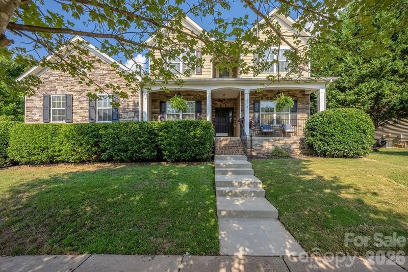 6519 Olmsford Drive, Huntersville, NC - 4 beds, 3 baths, 3,485 sqft - $679,900