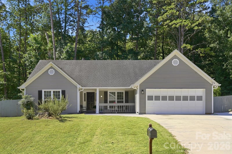 9209 Plashet Lane, Mint Hill, NC - 4 beds, 2 baths, 1,839 sqft - $453,900