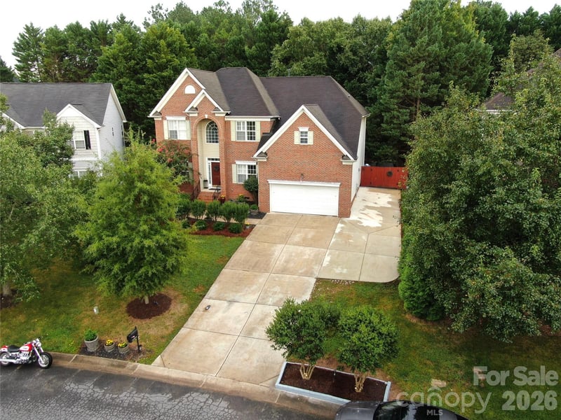 14923 Hawick Manor Lane, Pineville, NC - 4 beds, 3 baths, 2,920 sqft - $785,000