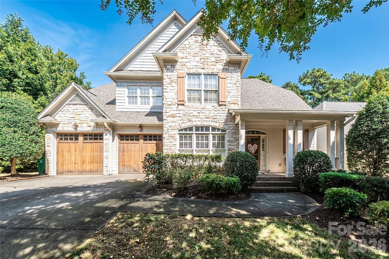 9605 White Hemlock Lane, Charlotte, NC - 4 beds, 2.5 baths, 2,754 sqft - $850,000