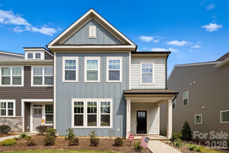 2950 Clyde Drive, Charlotte, NC - 3 beds, 2.5 baths, 2,328 sqft - $460,000