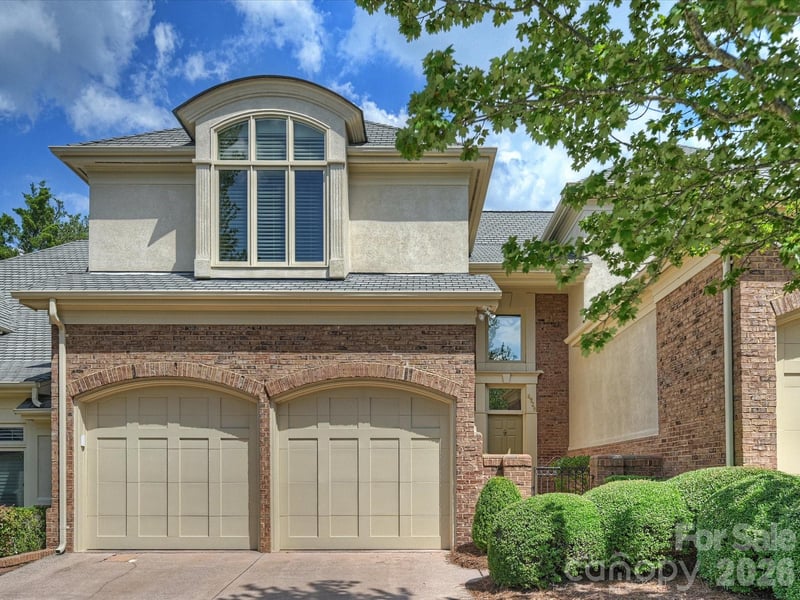 8929 Challis Hill Lane, Charlotte, NC - 3 beds, 2.5 baths, 2,645 sqft - $595,000
