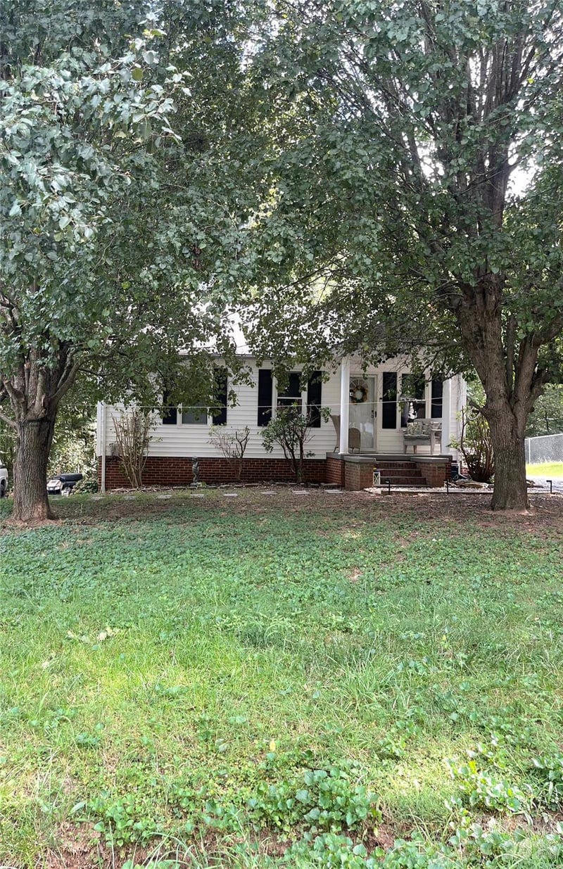 214 Eben Street, Albemarle, NC - 3 beds, 1 bath, 854 sqft - $179,000