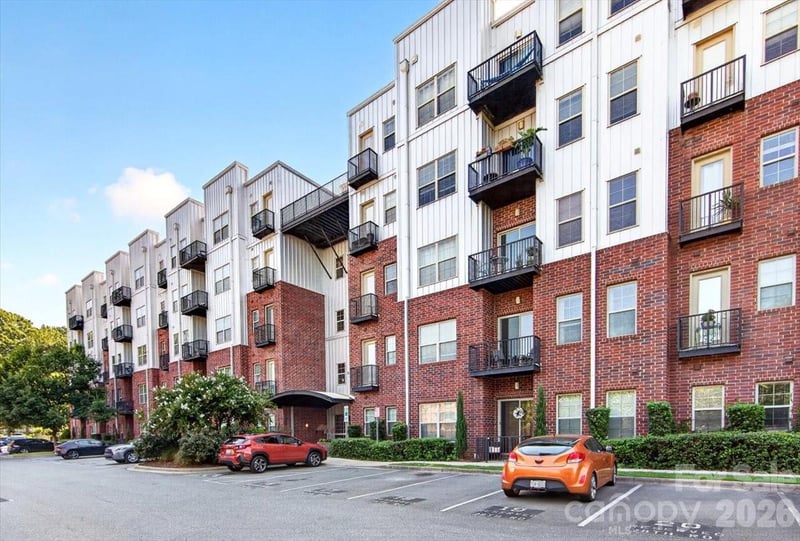 2338 Yadkin Avenue Apt 506, Charlotte, NC - 2 beds, 2 baths, 1,196 sqft - $367,500