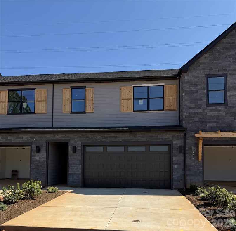 25019 Sprenger Drive, Cornelius, NC - 3 beds, 2.5 baths, 1,811 sqft - $524,920
