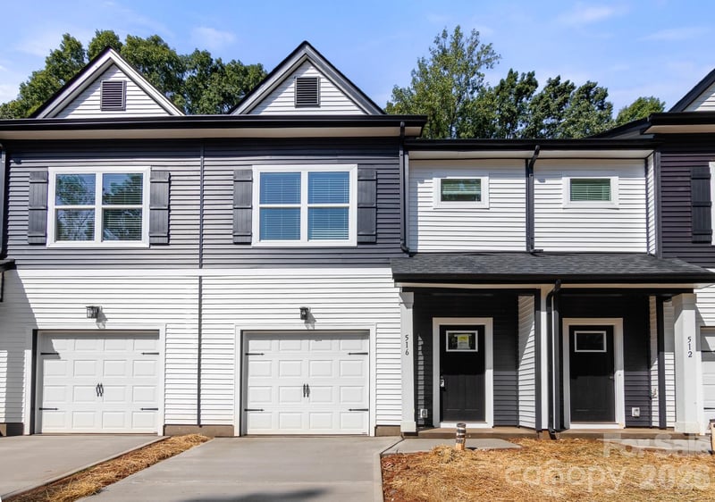 516 Carolyn Lane, Charlotte, NC - 3 beds, 2.5 baths, 1,351 sqft - $299,900