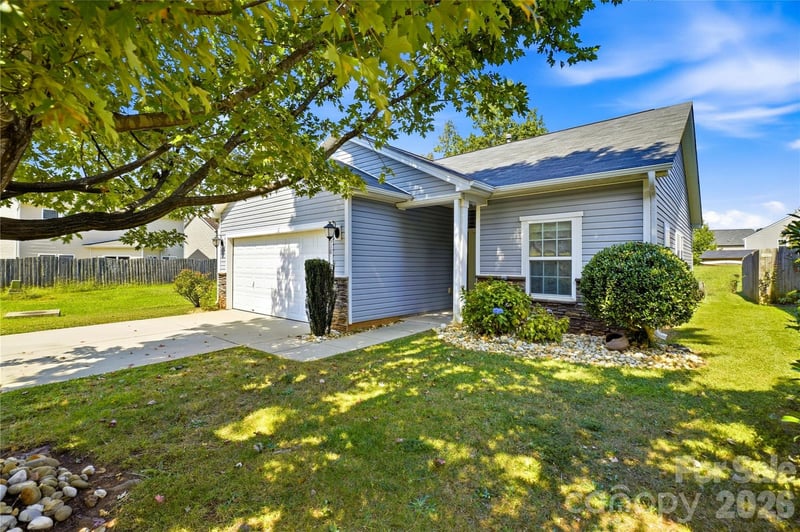 4918 Manchineel Lane, Monroe, NC - 3 beds, 2 baths, 1,230 sqft - $304,900