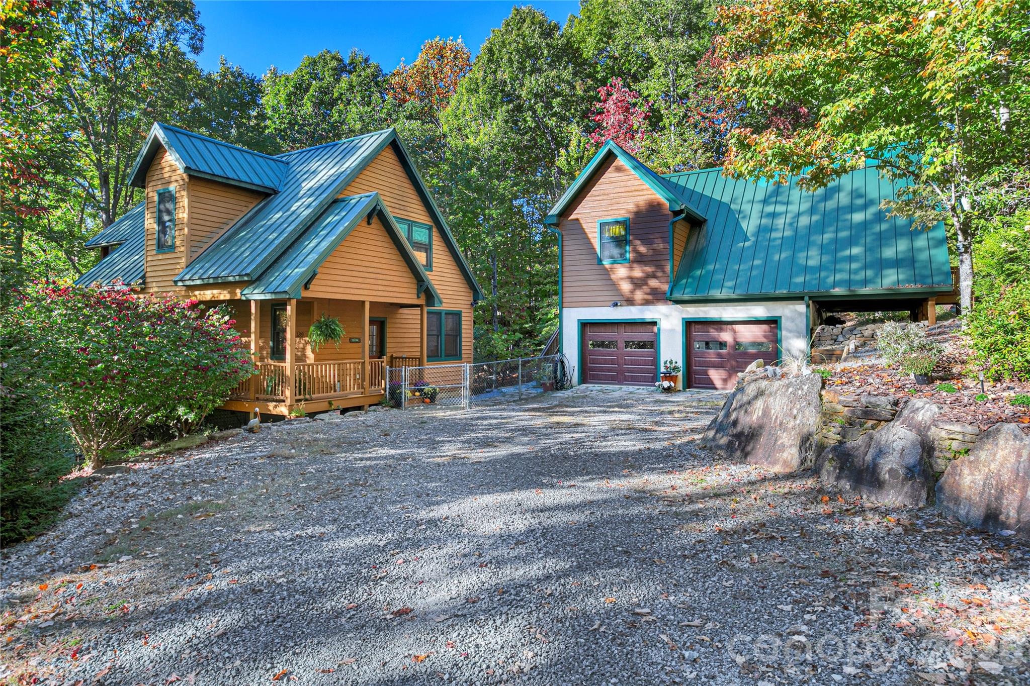 189 Breckenridge Trl, Brevard, NC 28712. property listing photo