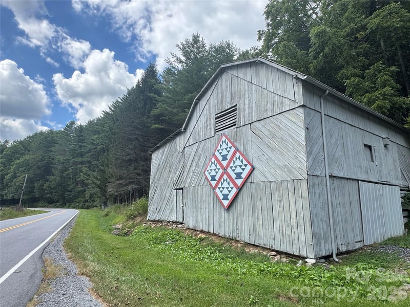 000 Puncheon Fork Road, Mars Hill, NC -  - $425,000