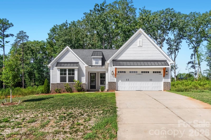 3204 Timber Run Lane, Maiden, NC - 3 beds, 2.5 baths, 2,354 sqft - $495,000
