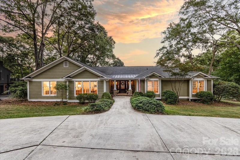 5400 Mcalpine Farm Road, Charlotte, NC - 5 beds, 4 baths, 4,040 sqft - $1,550,000