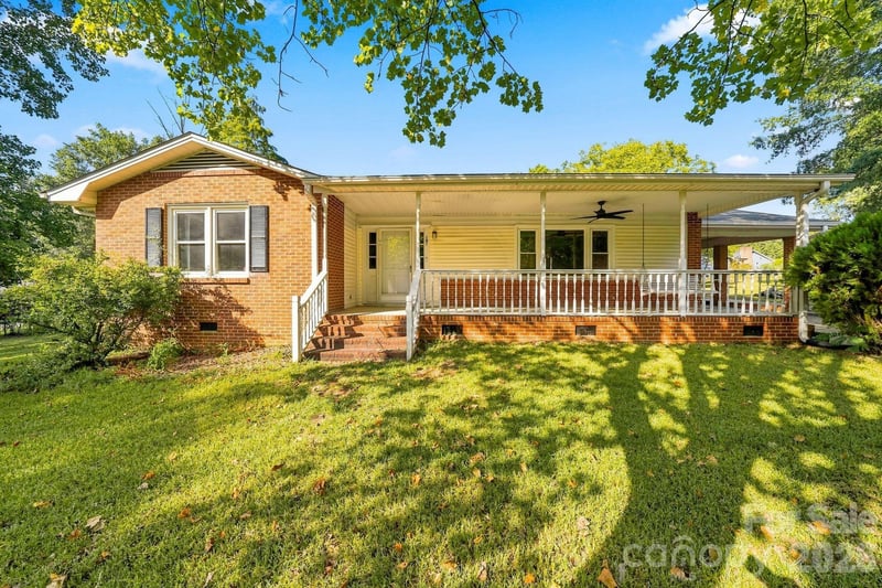 101 Reading Street, York, SC - 3 beds, 1.5 baths, 1,416 sqft - $265,000