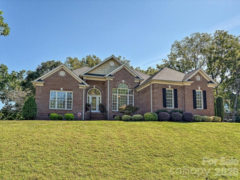 5125 WALNUT GROVE Court, Mount Holly, NC - 3 beds, 2 baths, 1,860 sqft - $525,000
