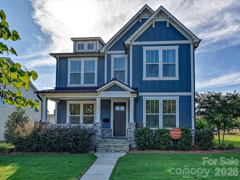 2216 Catalina Avenue, Charlotte, NC - 4 beds, 3.5 baths, 2,697 sqft - $775,000