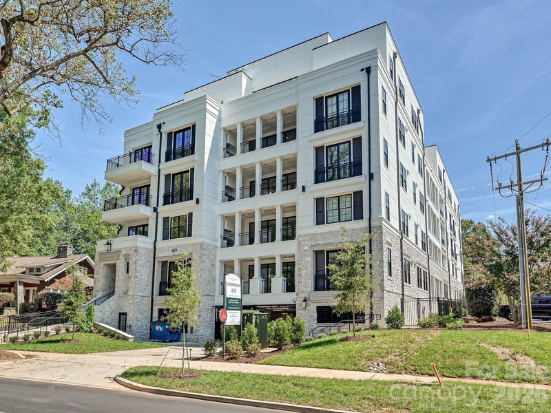 409 Queens Road Apt 303, Charlotte, NC - 3 beds, 3.5 baths, 2,289 sqft - $2,150,000