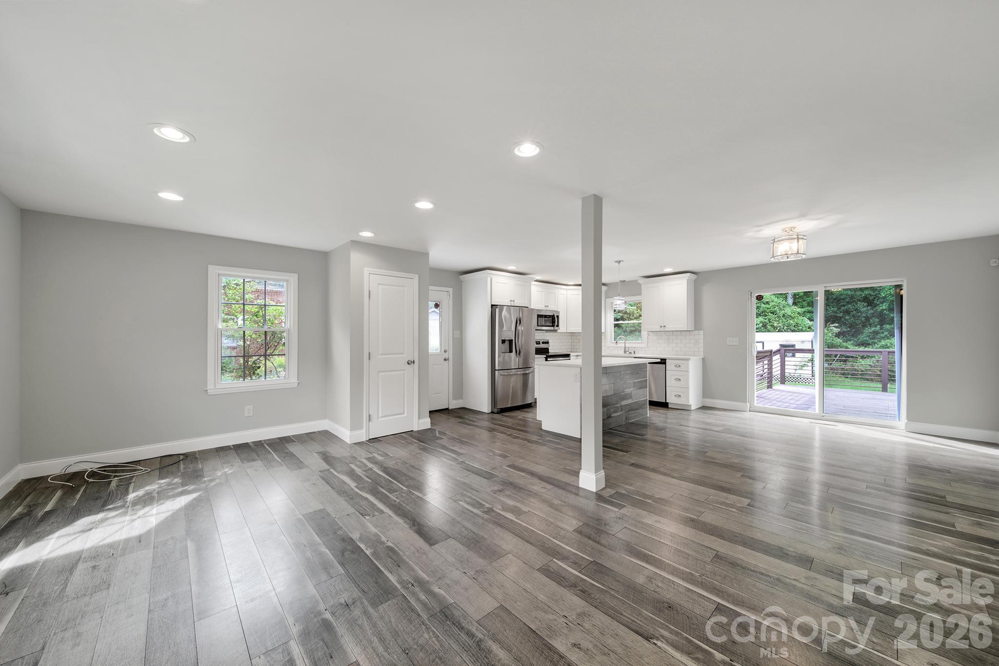 1200 Vickie Lane, Matthews, NC. property listing photo
