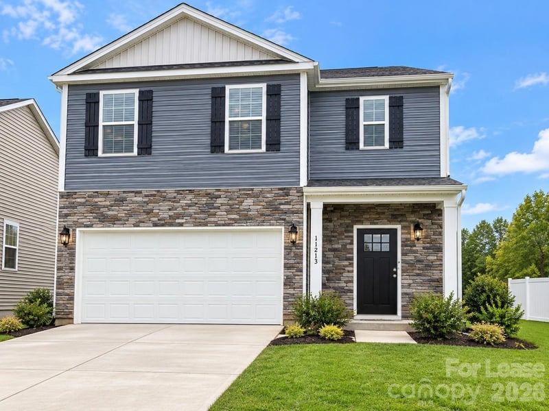 11213 Cardinal Creek Avenue, Charlotte, NC - 5 beds, 3 baths - $2,700