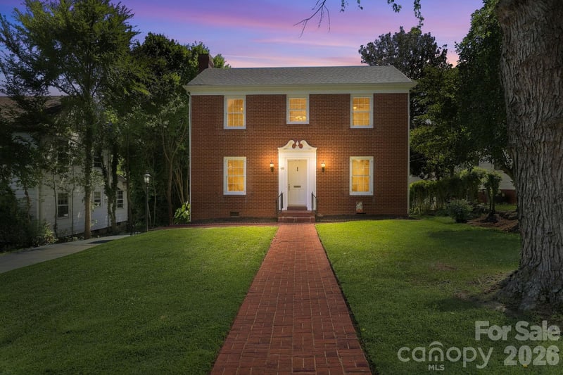 70 Edgewood Avenue NE, Concord, NC - 2 beds, 2 baths, 1,774 sqft - $370,000
