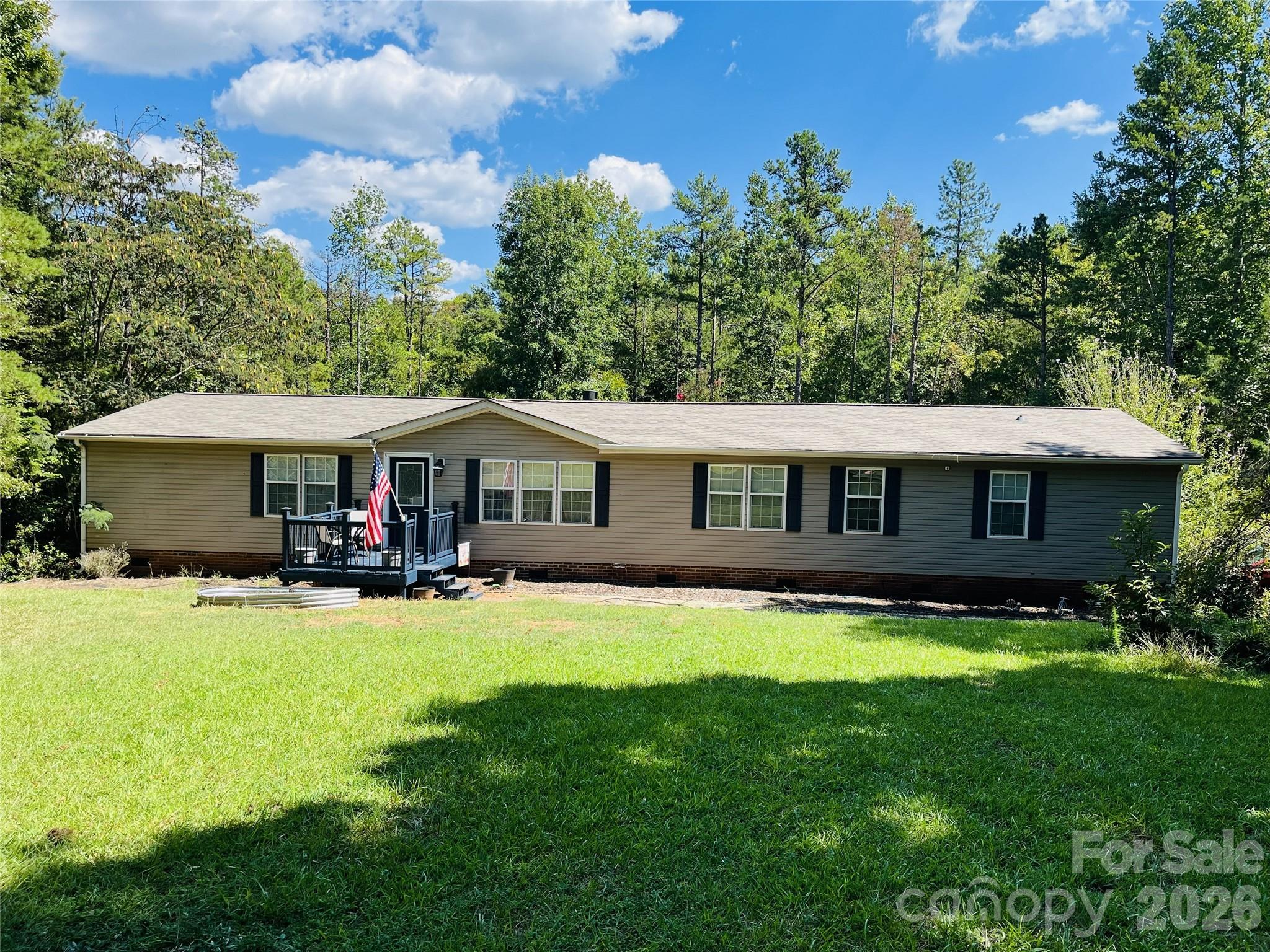 8027 Hillanby Court, Waxhaw, NC. property listing photo