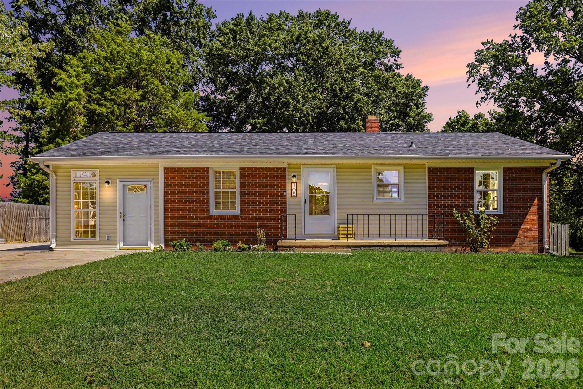 105 Marine Drive, Pineville, NC. property listing photo