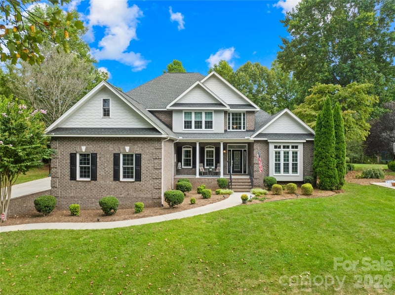 334 Riverwood Road, Mooresville, NC - 4 beds, 3.5 baths, 3,103 sqft - $925,000