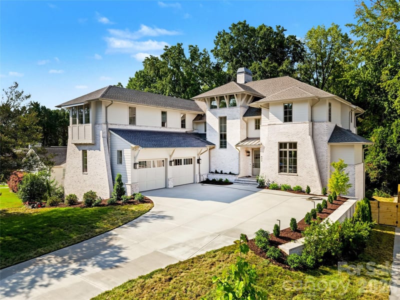 932 Heather Lane, Charlotte, NC - 6 beds, 6.5 baths, 6,753 sqft - $3,975,000
