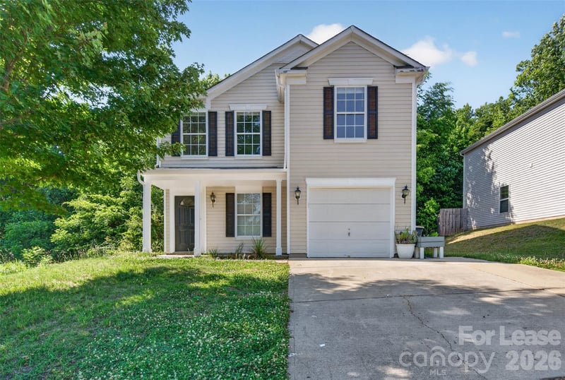 458 Settlers Ridge Drive, Kannapolis, NC - 3 beds, 2.5 baths, 1,896 sqft - $1,995