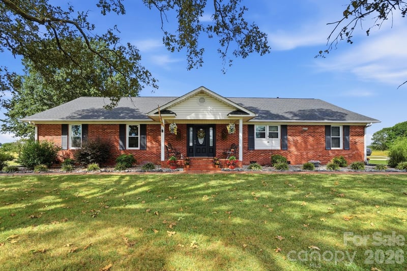 1061 Old Peachland Road, Marshville, NC - 3 beds, 2 baths, 2,116 sqft - $389,900