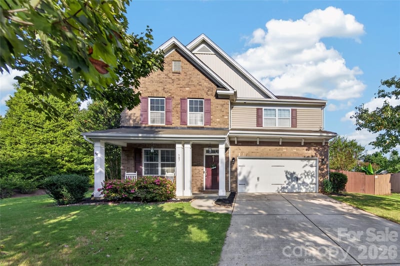 507 Fair Oaks Drive, Fort Mill, SC - 5 beds, 4 baths, 3,150 sqft - $585,000