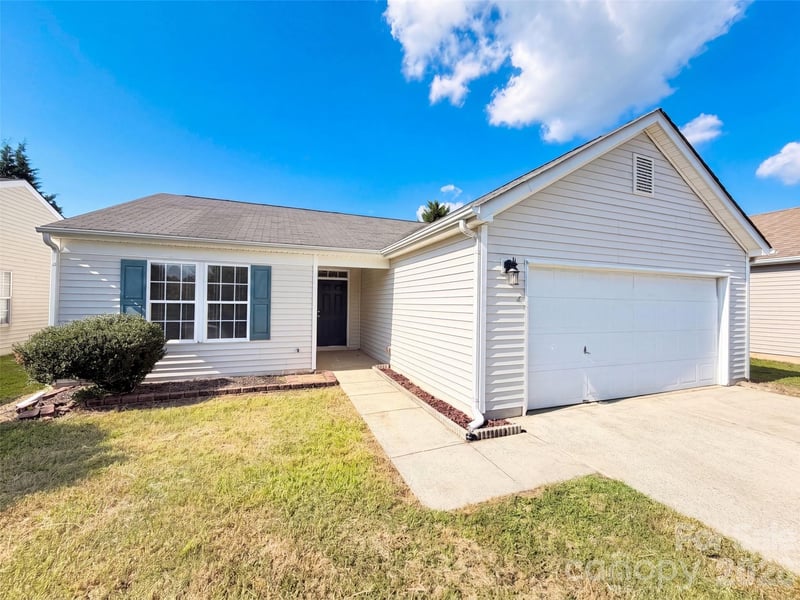 10215 Orchard Grass Court, Charlotte, NC - 3 beds, 2 baths, 1,178 sqft - $305,000