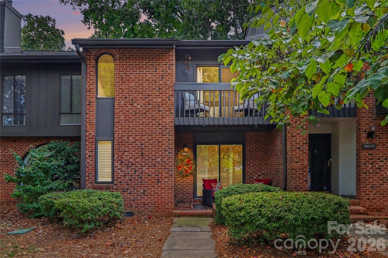 5811 Sharon Road C, Charlotte, NC - 2 beds, 2.5 baths, 1,670 sqft - $459,000