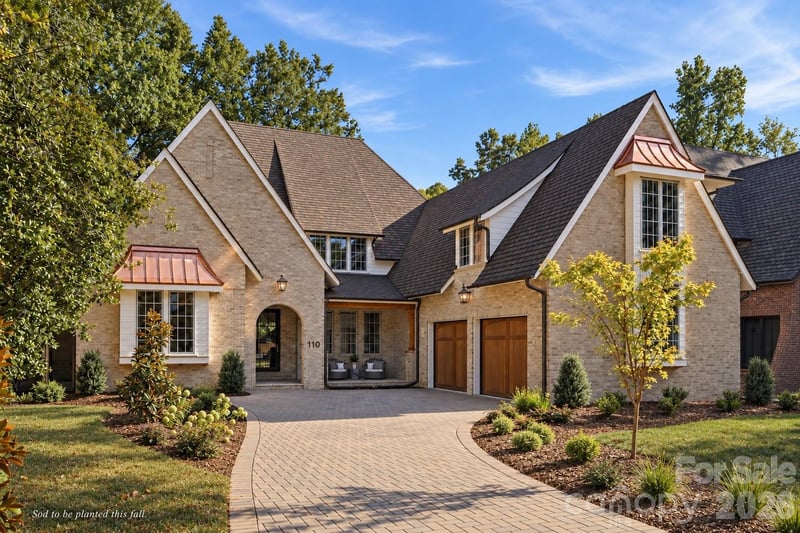 110 Hunter Lane, Charlotte, NC - 6 beds, 6.5 baths, 5,622 sqft - $2,750,000