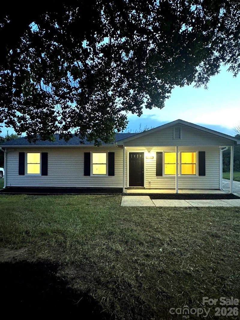 606 Creekridge Drive, Monroe, NC - 3 beds, 2 baths, 1,008 sqft - $264,500