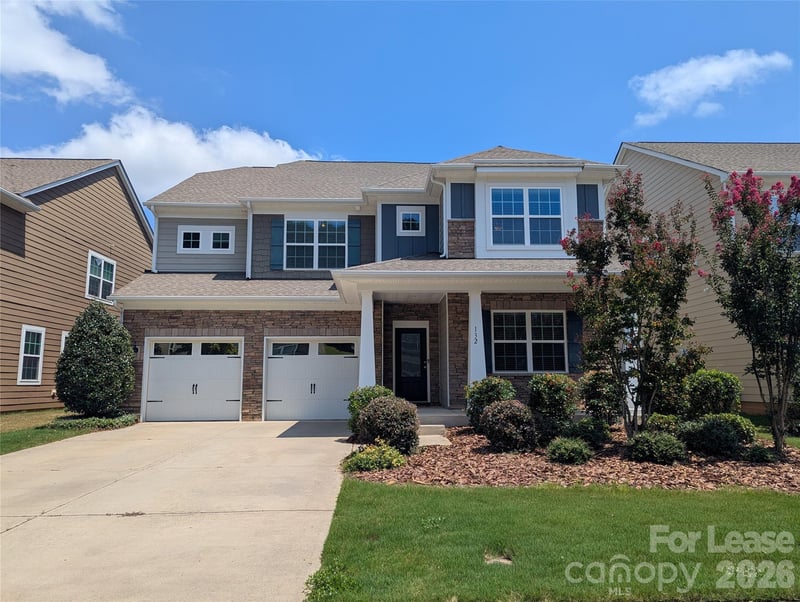 132 Cherry Bark Drive, Mooresville, NC - 5 beds, 3.5 baths, 3,026 sqft - $3,200/mo