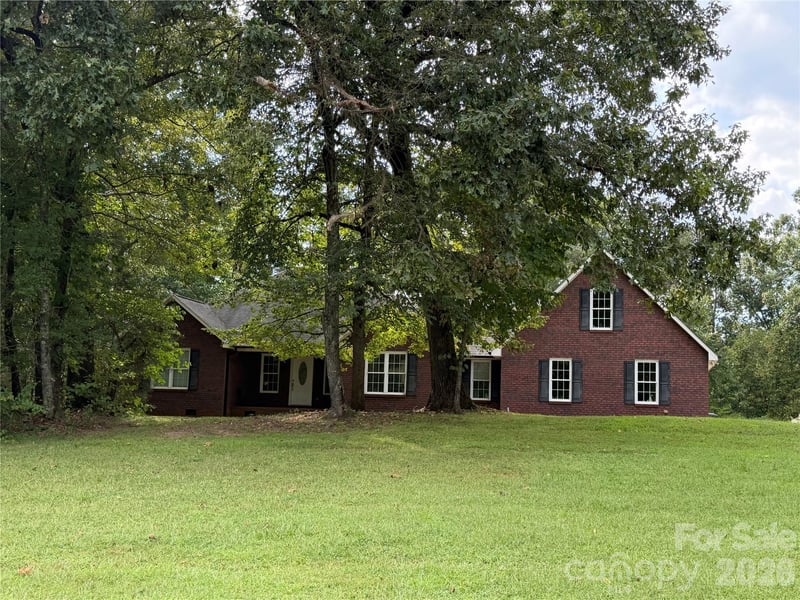 2150 Fox Creek Trail, Lincolnton, NC - 3 beds, 2 baths, 2,204 sqft - $725,000