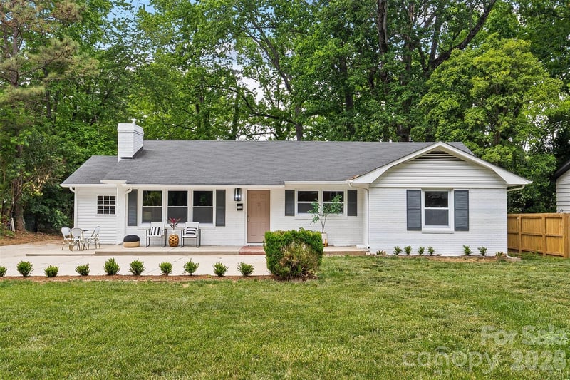 1915 Birchcrest Drive, Charlotte, NC - 4 beds, 2 baths, 1,428 sqft - $465,000