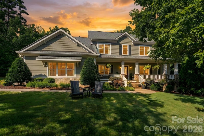 174 Logan Crossing Drive, Davidson, NC - 4 beds, 3.5 baths, 3,220 sqft - $1,075,000